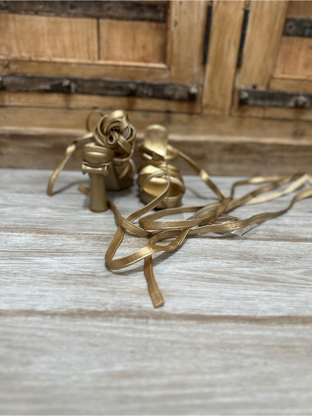 Gold Strappy Tie-Up Gladiator Sandals – Chanel EU 37C - Picture 14 of 16